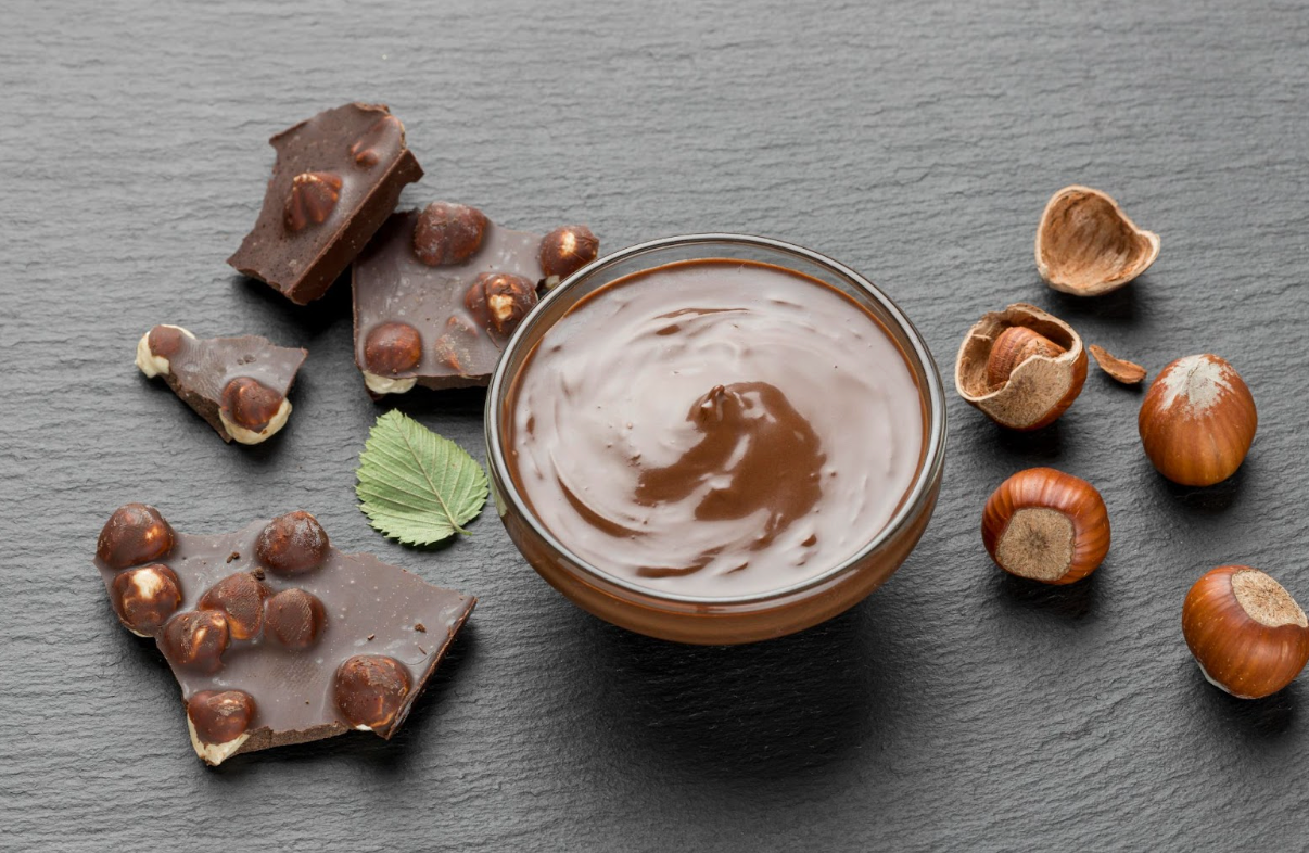 Crema di nocciole senza zucchero per diabetici