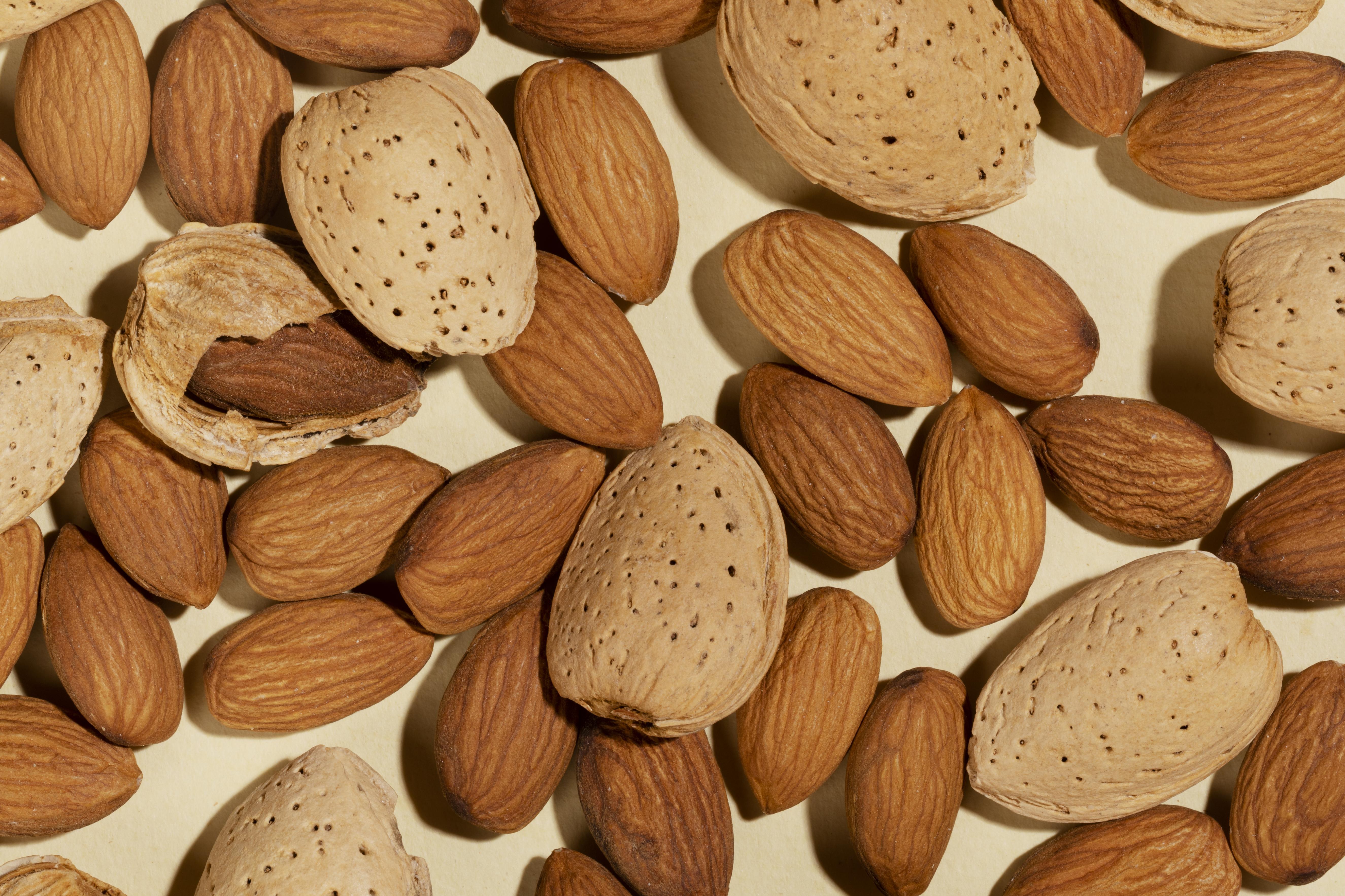 Ricette con crema di mandorle spalmabile: come usarla in cucina